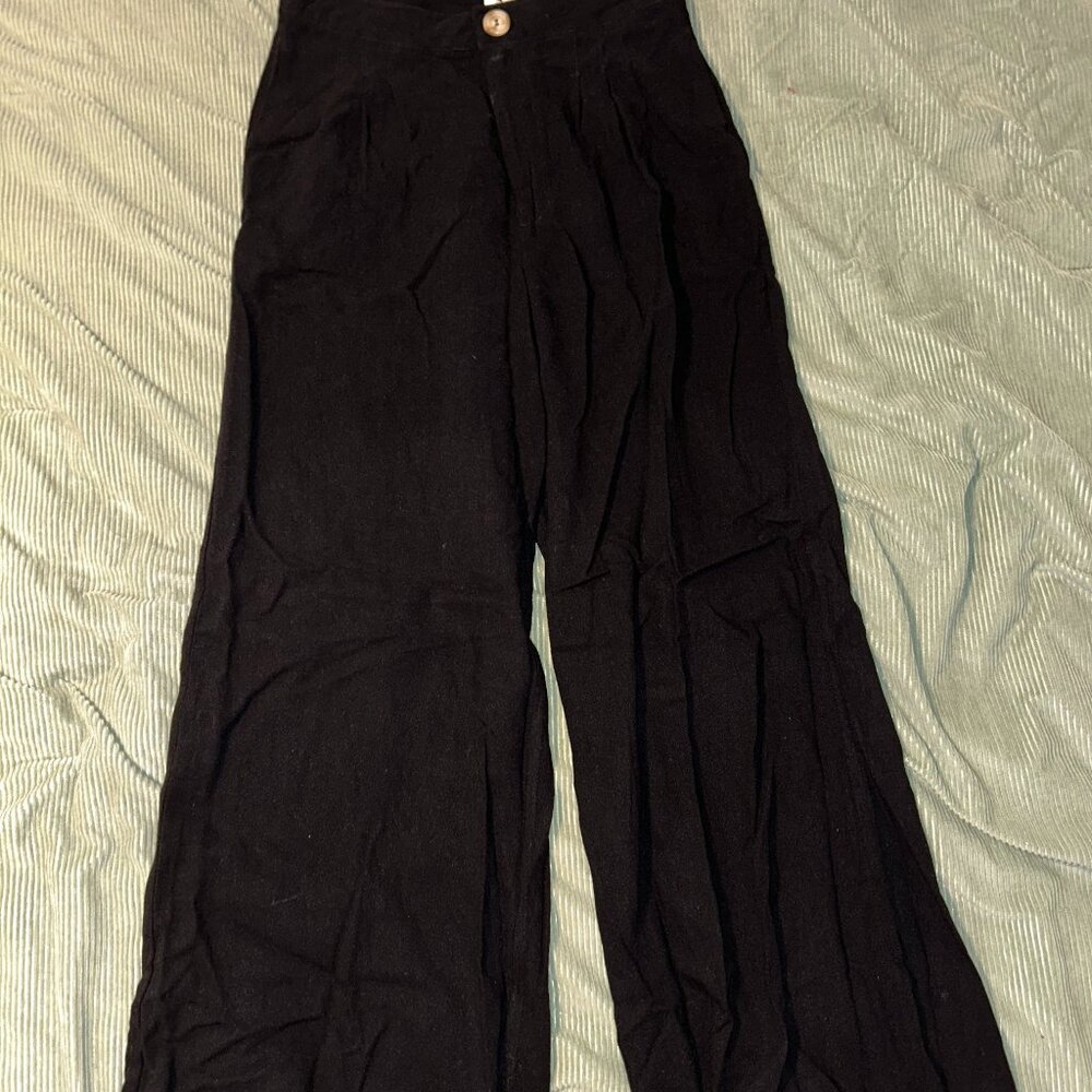 Wide leg pants